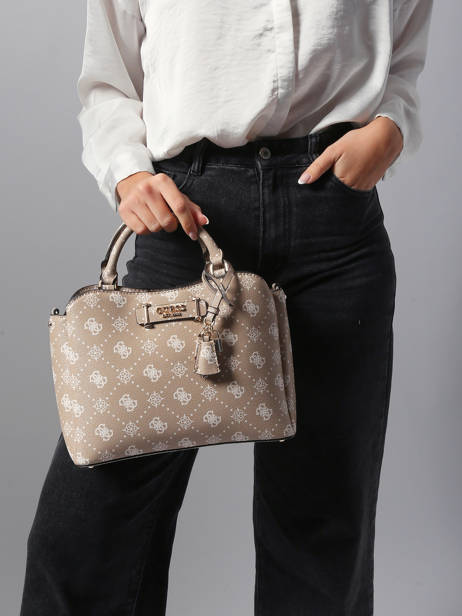Sac Porté Main Silia Guess Beige silia GP989006 vue secondaire 1
